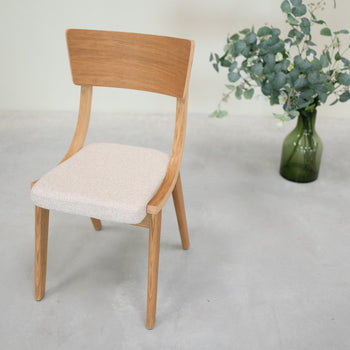 VESKOR 2er- oder 4er-Pack Lucas-Esszimmerstühle aus massiver Eiche, grau oder beige gepolstert