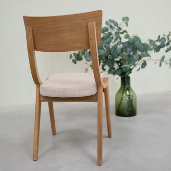 VESKOR 2er- oder 4er-Pack Lucas-Esszimmerstühle aus massiver Eiche, grau oder beige gepolstert