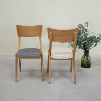 VESKOR 2er- oder 4er-Pack Lucas-Esszimmerstühle aus massiver Eiche, grau oder beige gepolstert