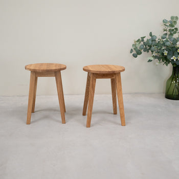 NordicStory 2er oder 4er Pack Massivholz-Esszimmerhocker Diana