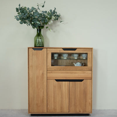 NordicStory Massivholzvitrine Eiche Bremen 3, 124 x 38 x 134 cm.