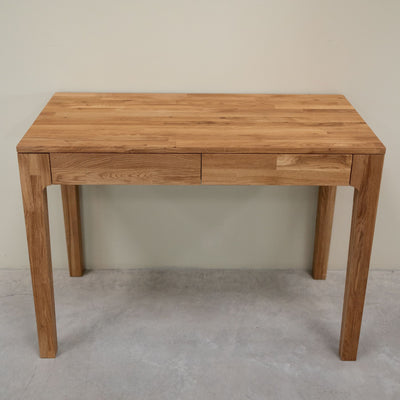 Schreibtisch Axel I aus massiver Eiche 105 x 55 x 76 cm | NordicStory
