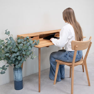 Ana massiver Eichenschreibtisch, 120 x 65 x 84,5 cm, NordicStory