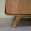 NordicStory Schrank mit 2 Türen aus massiver Eiche Genf, 60 x 45 x 200 cm.