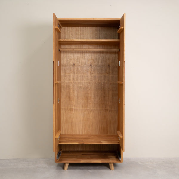 Armario de 2 puertas de madera maciza roble Geneva | NordicStory