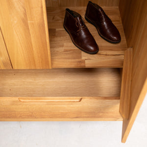 Armario de 2 puertas de madera maciza roble Geneva | NordicStory