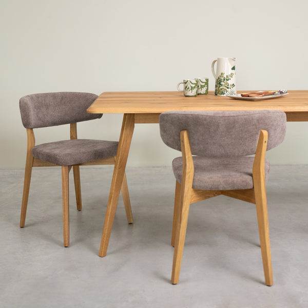 Mesa rectangular de comedor de madera maciza de roble Geneva | NordicStory