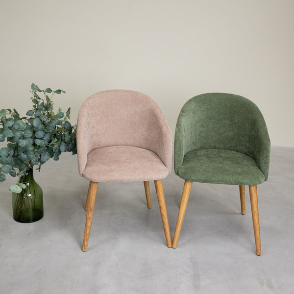 Armlehnstuhl Ana aus massiver Eiche mit Polsterung | VESKOR