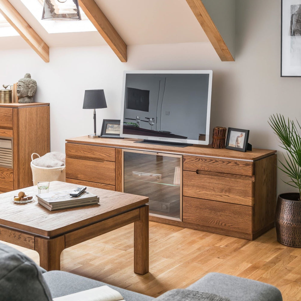 NordicStory Quadratischer Couchtisch aus massiver Eiche modernes rustikales nordisches Design