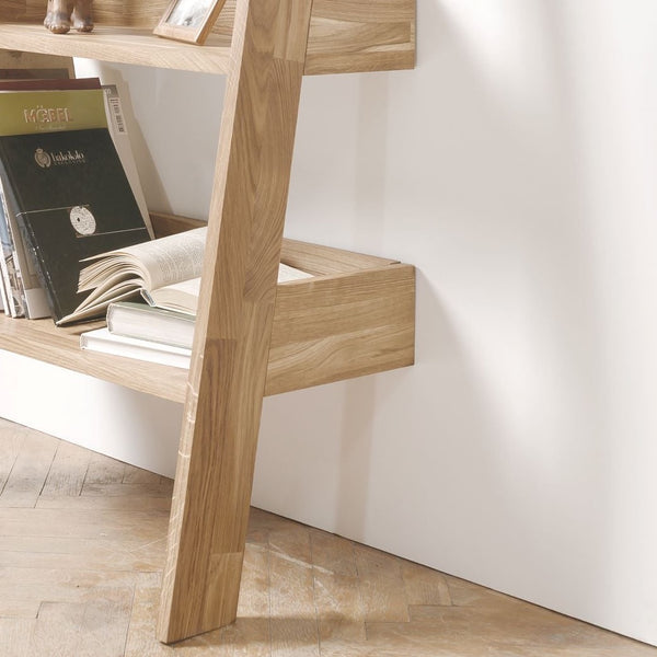 NordicStory Bücherregal aus massiver Eiche NordicStory Bücherregal aus massiver Eiche