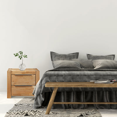 Skandinavischer rustikaler Sofa-Nachttisch aus massivem Eichenholz 