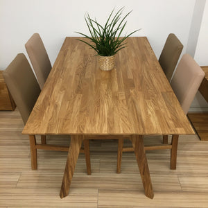 Massiver Eichen-Esstisch Harold, 170 x 90 x 75 cm | NordicStory